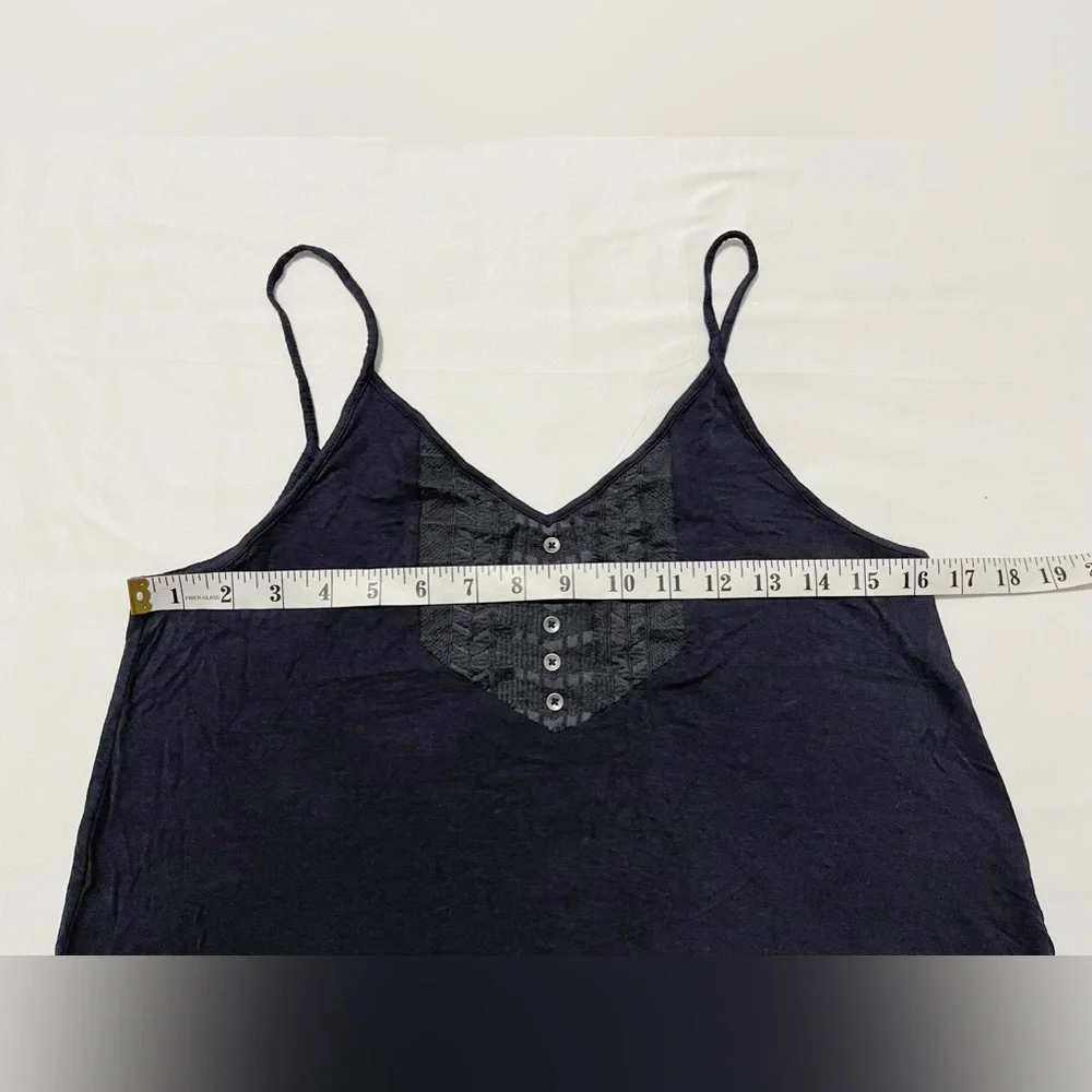 American Eagle Outfitters Soft & Sexy Cami - Picture 5 of 8
